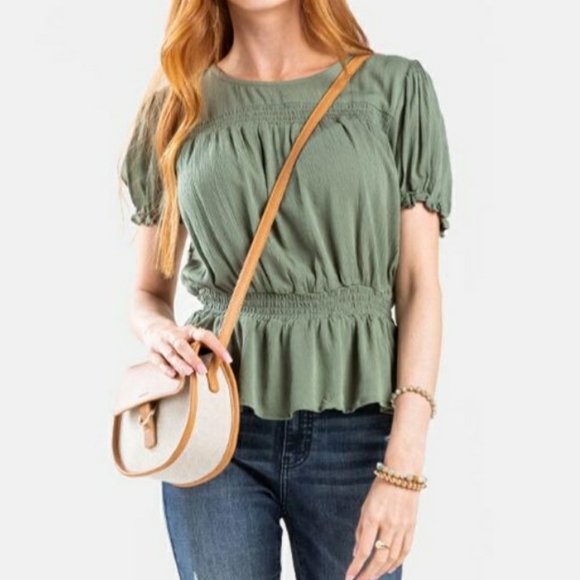 Francesca's Collections Tops - NWT Francesca's smocked peplum top